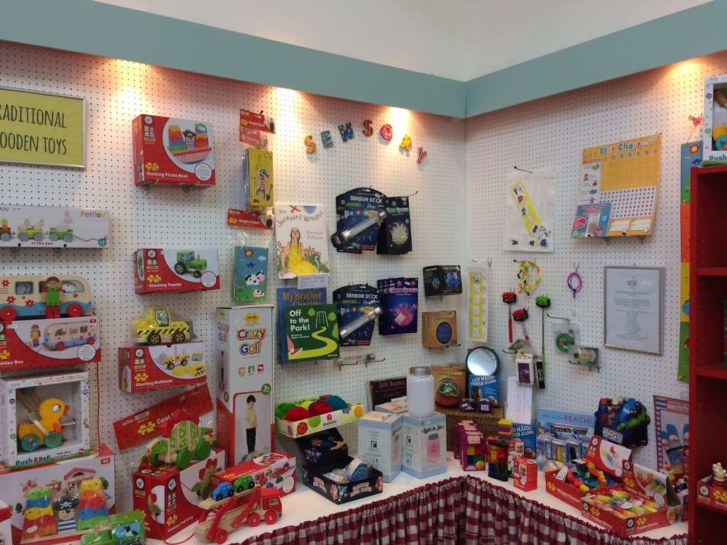 To the Moon and Back | Unit 38, Barleylands Crafts Village, 59 Barleylands Rd, Billericay CM11 2UD, UK | Phone: 01268 272766