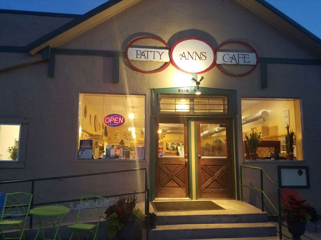 Patty Anns Cafe | 230 Comanche St, Kiowa, CO 80117, USA | Phone: (303) 621-8008