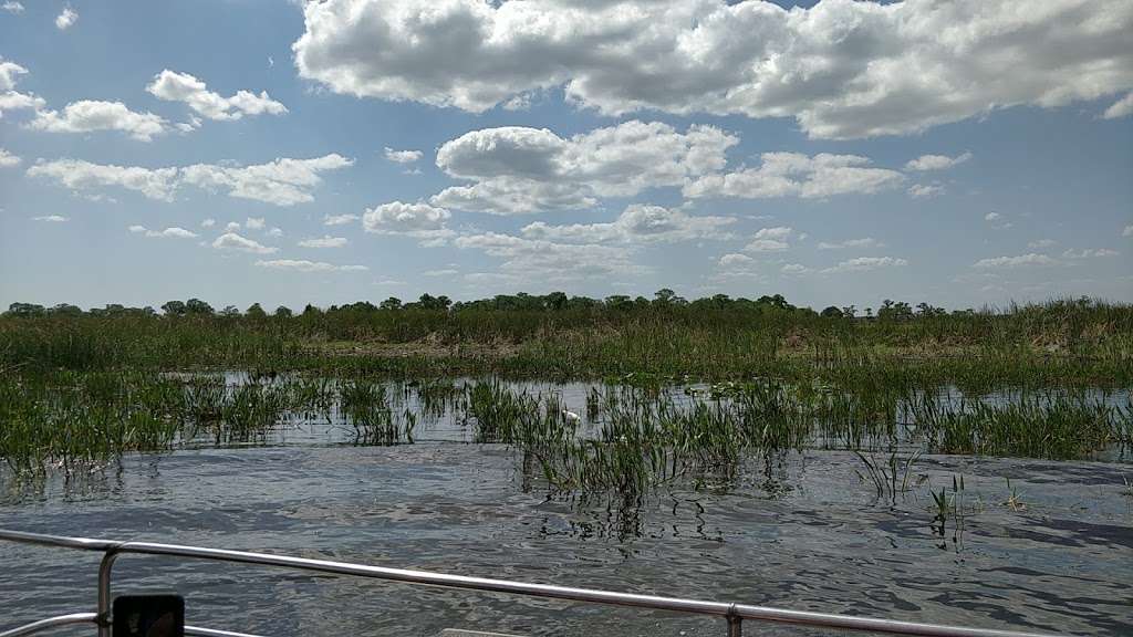 Kissimmee Chain Of Lakes | Kenansville, FL 34739, USA | Phone: (352) 732-1225