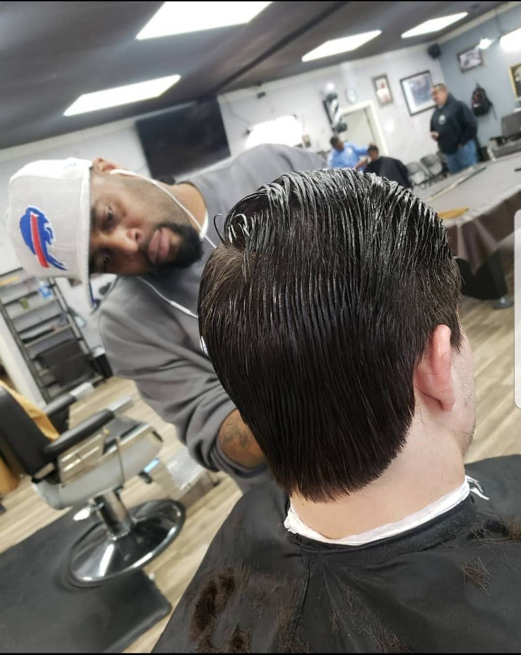 Loyals Barber Shop | 3140 S Parker Rd Unit 9, Aurora, CO 80014, USA | Phone: (303) 955-1747