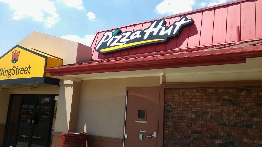 Pizza Hut | 3880 Sullivant Ave, Columbus, OH 43228, USA | Phone: (614) 272-2514