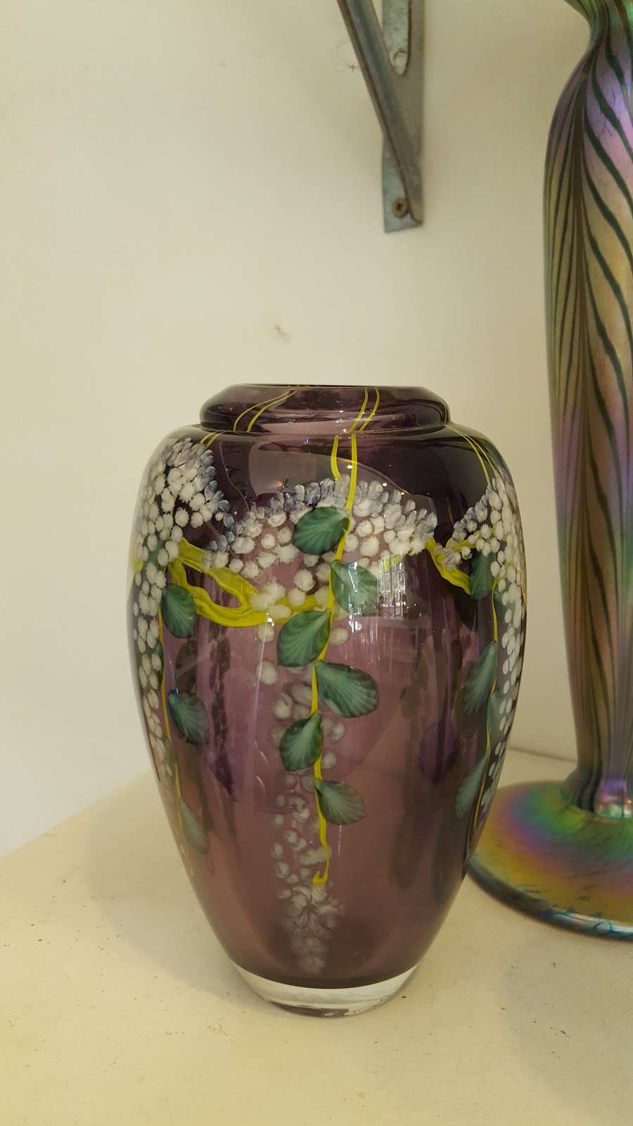 Lundberg Studios Art Glass | 131 Old Coast Rd, Davenport, CA 95017, USA | Phone: (888) 423-9711