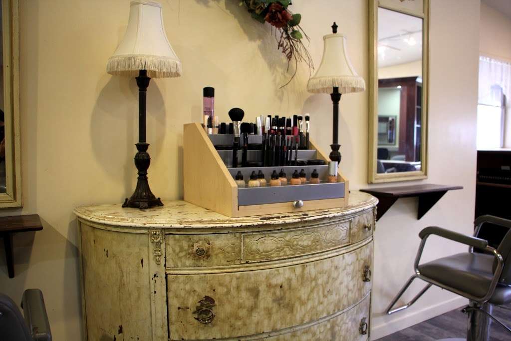 Beau Monde Hair Design | 620 W Collings Ave, Oaklyn, NJ 08107, USA | Phone: (856) 854-2070