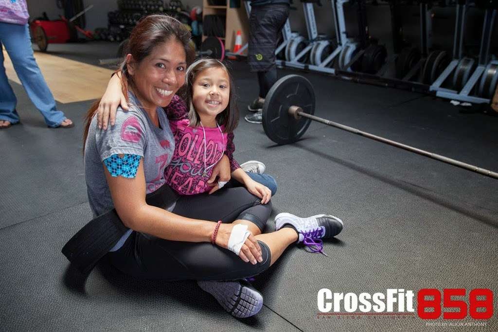 CrossFit 858 - Miramar | 7630 Miramar Rd #2500, San Diego, CA 92126, USA | Phone: (858) 566-4500