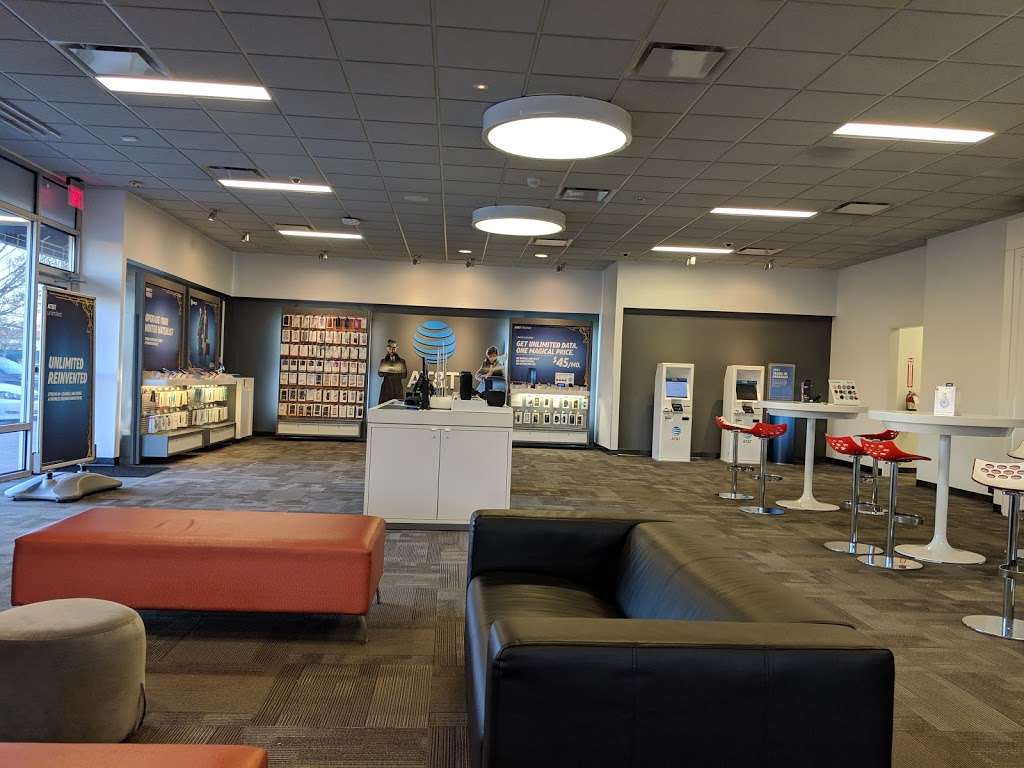 AT&T Store | 8016 Providence Rd Suite 200, Charlotte, NC 28277, USA | Phone: (704) 540-5183