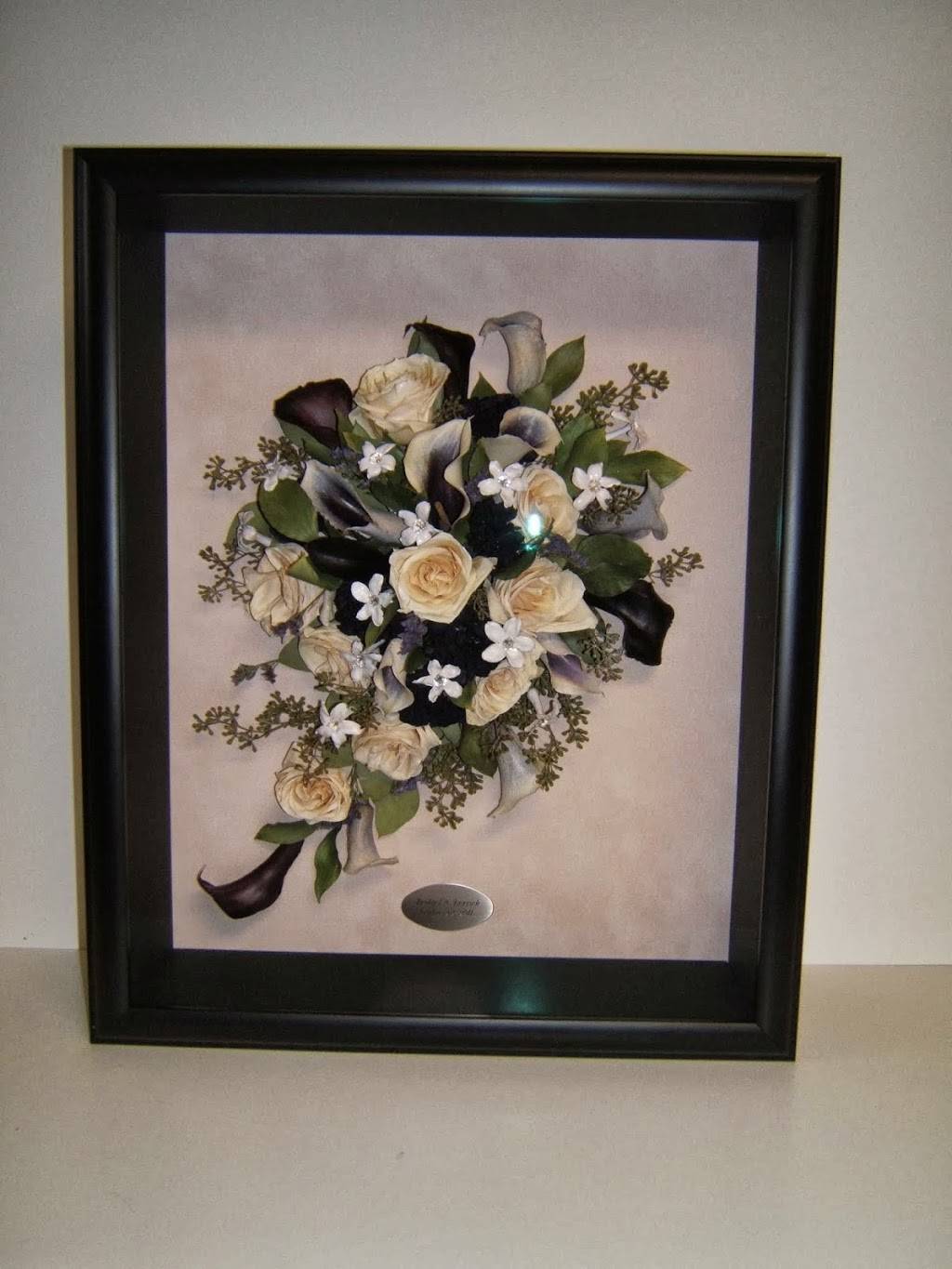 Fleur a Flair Heirloom Floral Preservation | 10448 Gateway Dr, Cincinnati, OH 45242, USA | Phone: (513) 891-7404