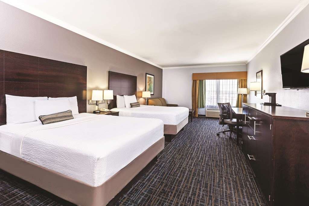 La Quinta Inn & Suites Houston - Westchase | 10850 Harwin Dr, Houston, TX 77072 | Phone: (281) 495-7700