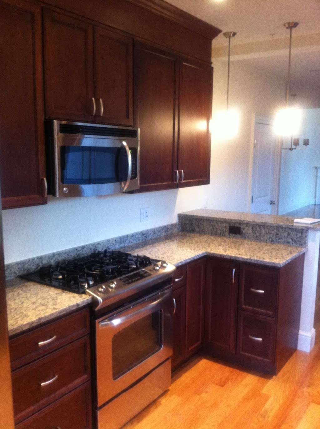 Oceanside Cabinets | 28 Hawkes St, Marblehead, MA 01945, USA | Phone: (781) 639-4199