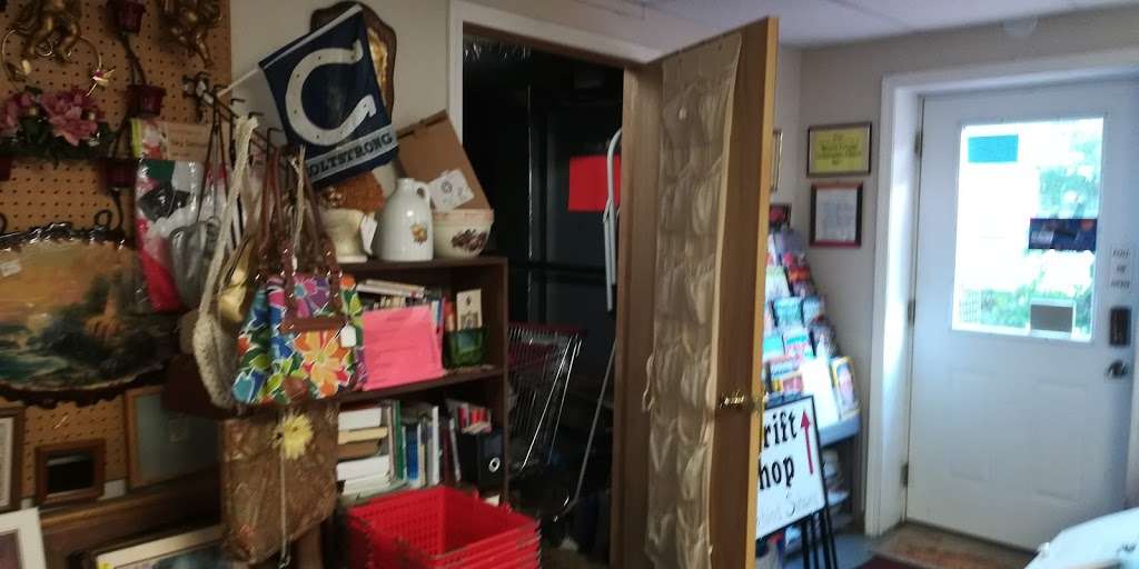 Community Closet Thrift Shop | 284 S Van Buren St, Nashville, IN 47448, USA | Phone: (812) 988-6003