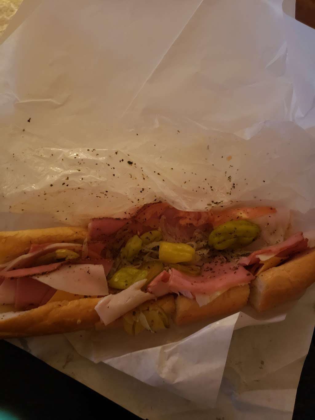 Haileys Hoagies | 1055 W 63rd St, Chicago, IL 60621, USA | Phone: (773) 424-4439