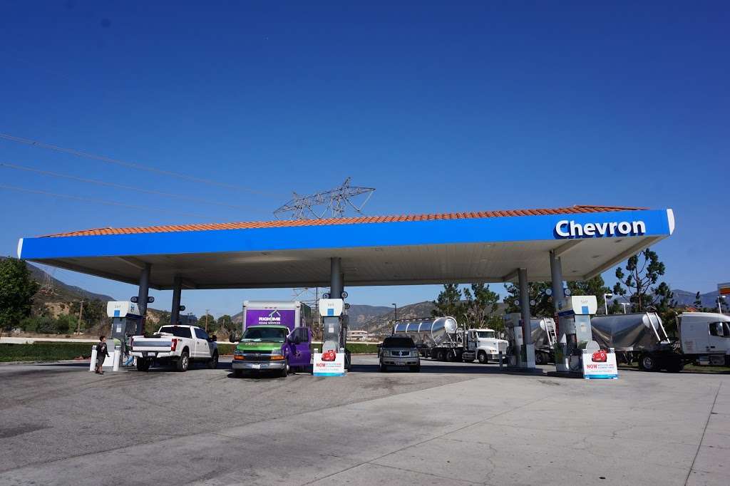 Chevron | 3870 Sierra Ave, Fontana, CA 92336, USA | Phone: (909) 429-0464