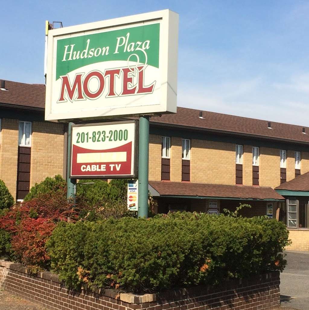 Hudson Plaza Motel | 190 W 63rd St RT 440N, Bayonne, NJ 07002, USA | Phone: (201) 823-2000