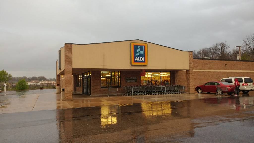 ALDI | 10800 Bellefontaine Rd, Bellefontaine Neighbors, MO 63137 | Phone: (855) 955-2534