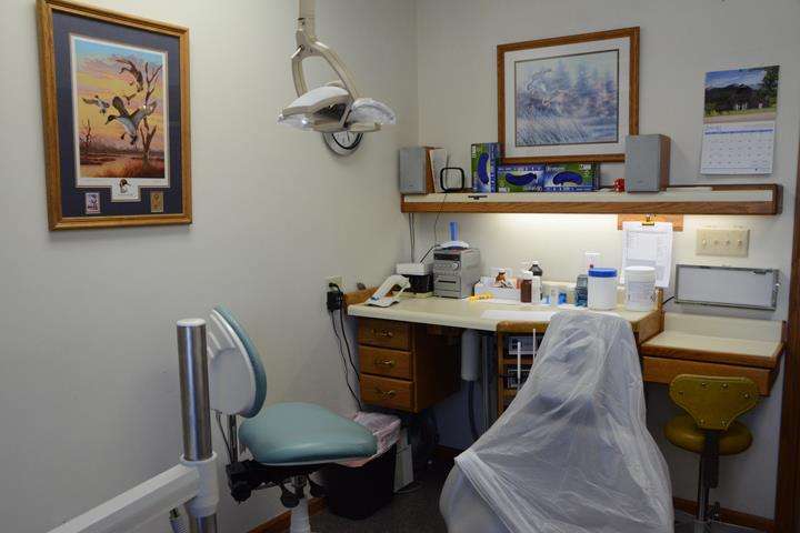Barsamian Dental | 161 W Sunset Dr #202, Waukesha, WI 53189, USA | Phone: (262) 544-1100