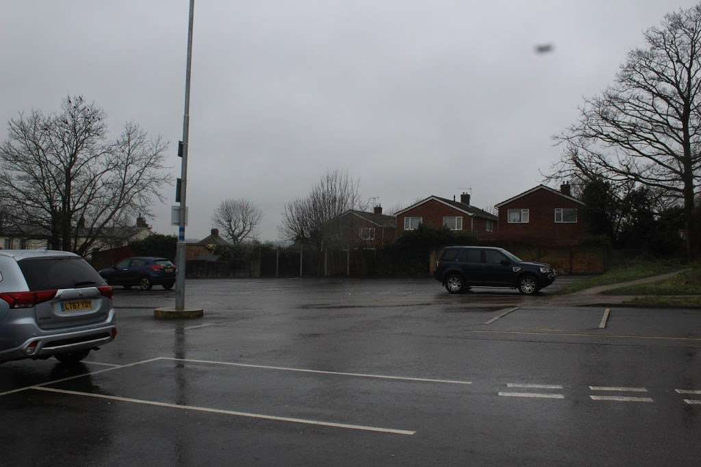 Welwyn North Station Car Park | Welwyn North station, Station Rd, Welwyn AL6 0AS, UK | Phone: 0330 123 5247