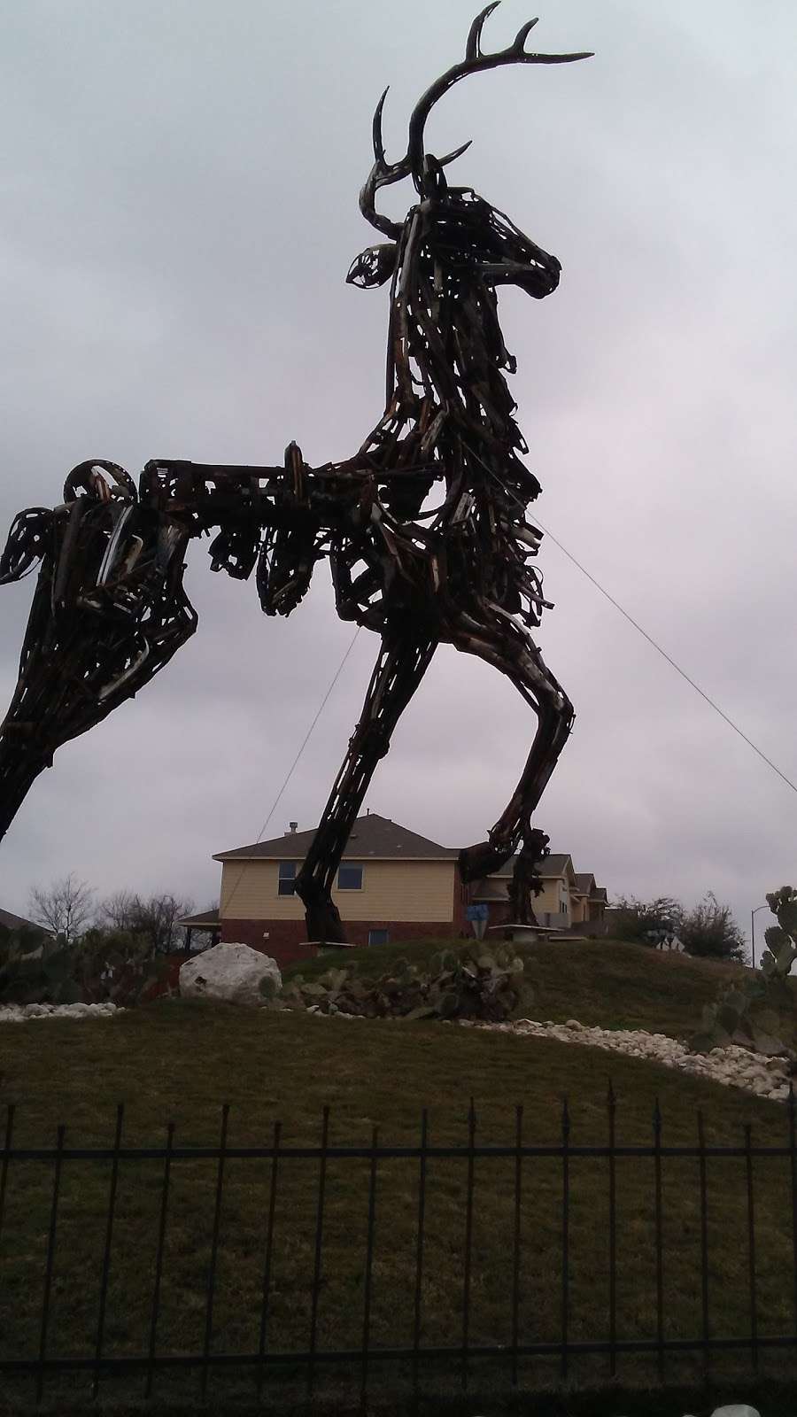 Giant Stag Statue | 05089-000-1000, Converse, TX 78109, USA