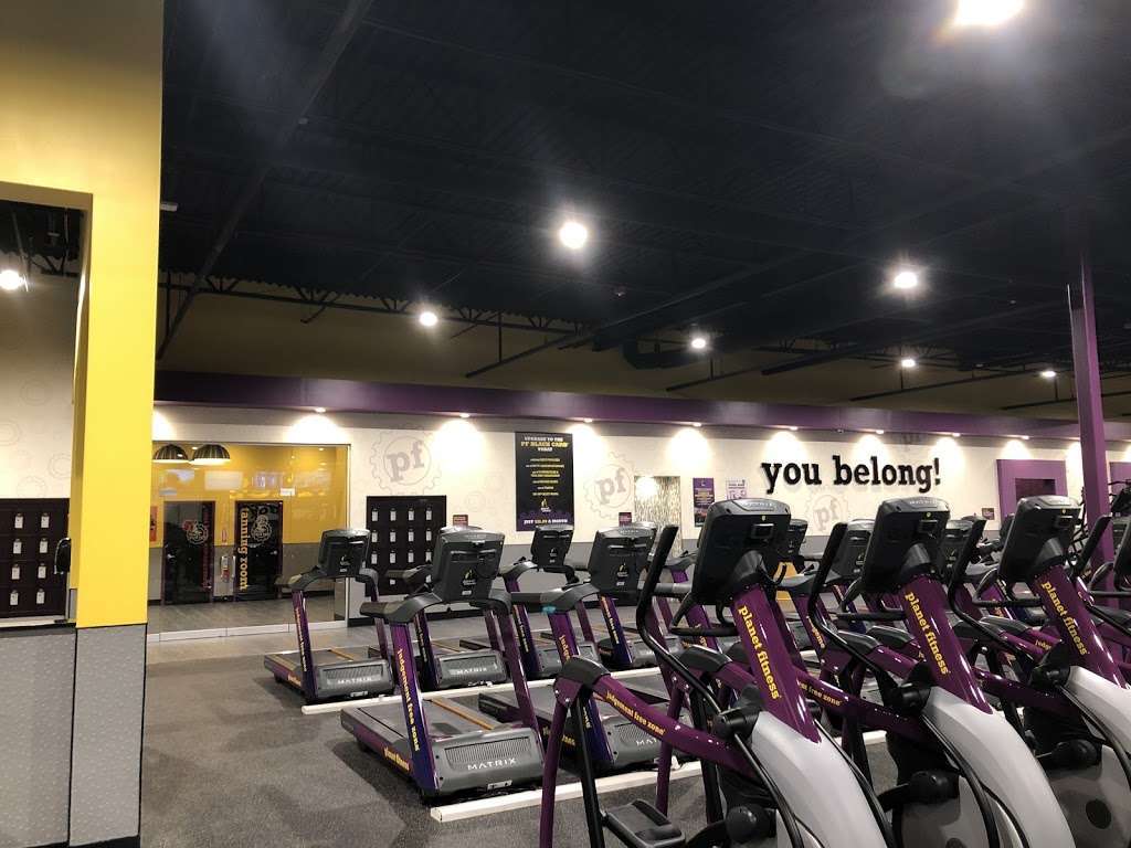 Planet Fitness | 13035 S Ashland Ave, Calumet Park, IL 60827, USA | Phone: (708) 629-0217