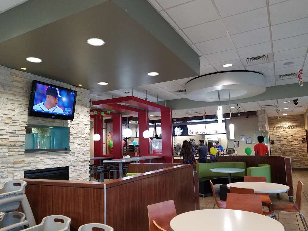 McDonalds | 1453 Bay Area Blvd, Webster, TX 77598 | Phone: (281) 338-2077