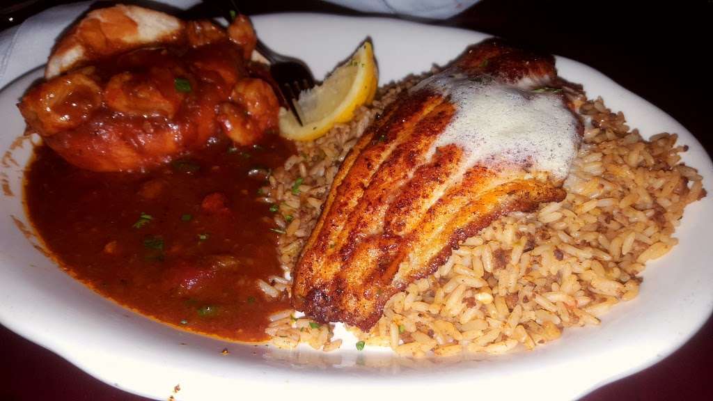 Pappadeaux Seafood Kitchen | 7110 Farm to Market 1960 Rd W, Houston, TX 77069, USA | Phone: (281) 580-5245