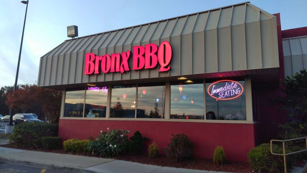 Bronx BBQ | 694 Sunrise Hwy, Valley Stream, NY 11581 | Phone: (516) 256-2049