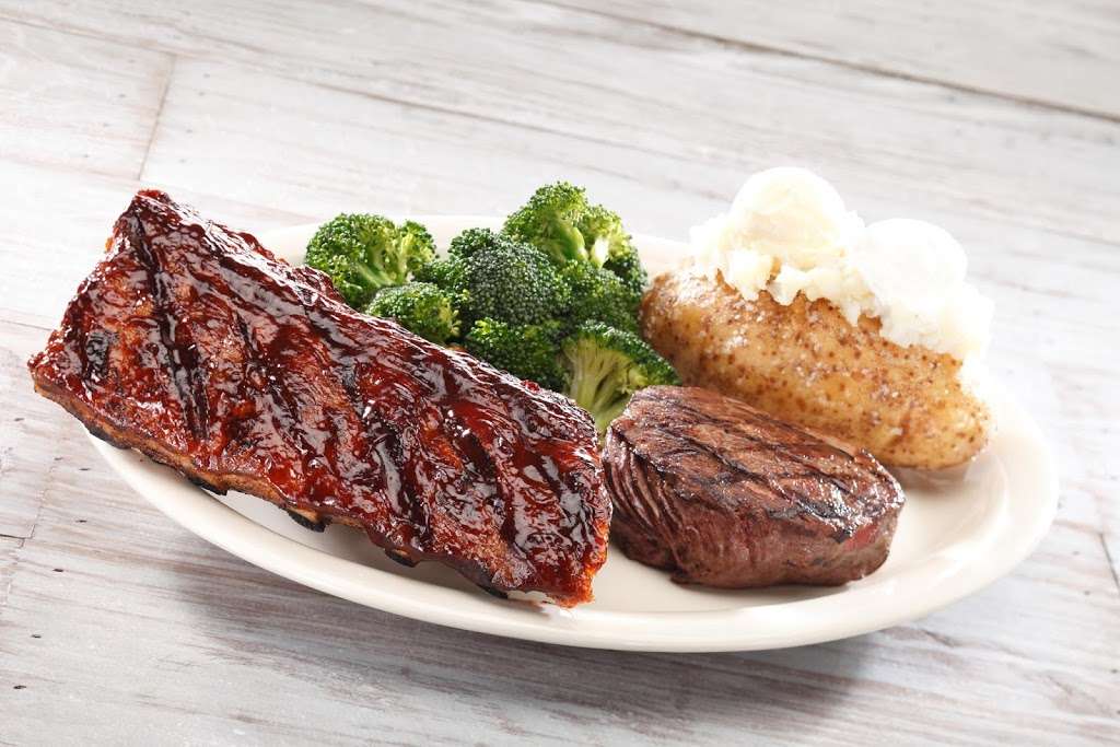 Sagebrush Steakhouse | 6170 NC-16 Business, Denver, NC 28037, USA | Phone: (704) 483-8550