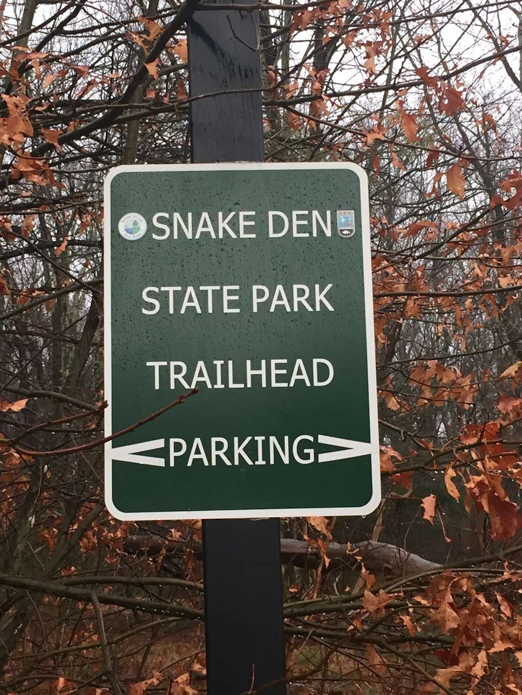 Snake Den State Park Trailhead Parking | 2289 Hartford Ave, Johnston, RI 02919, USA