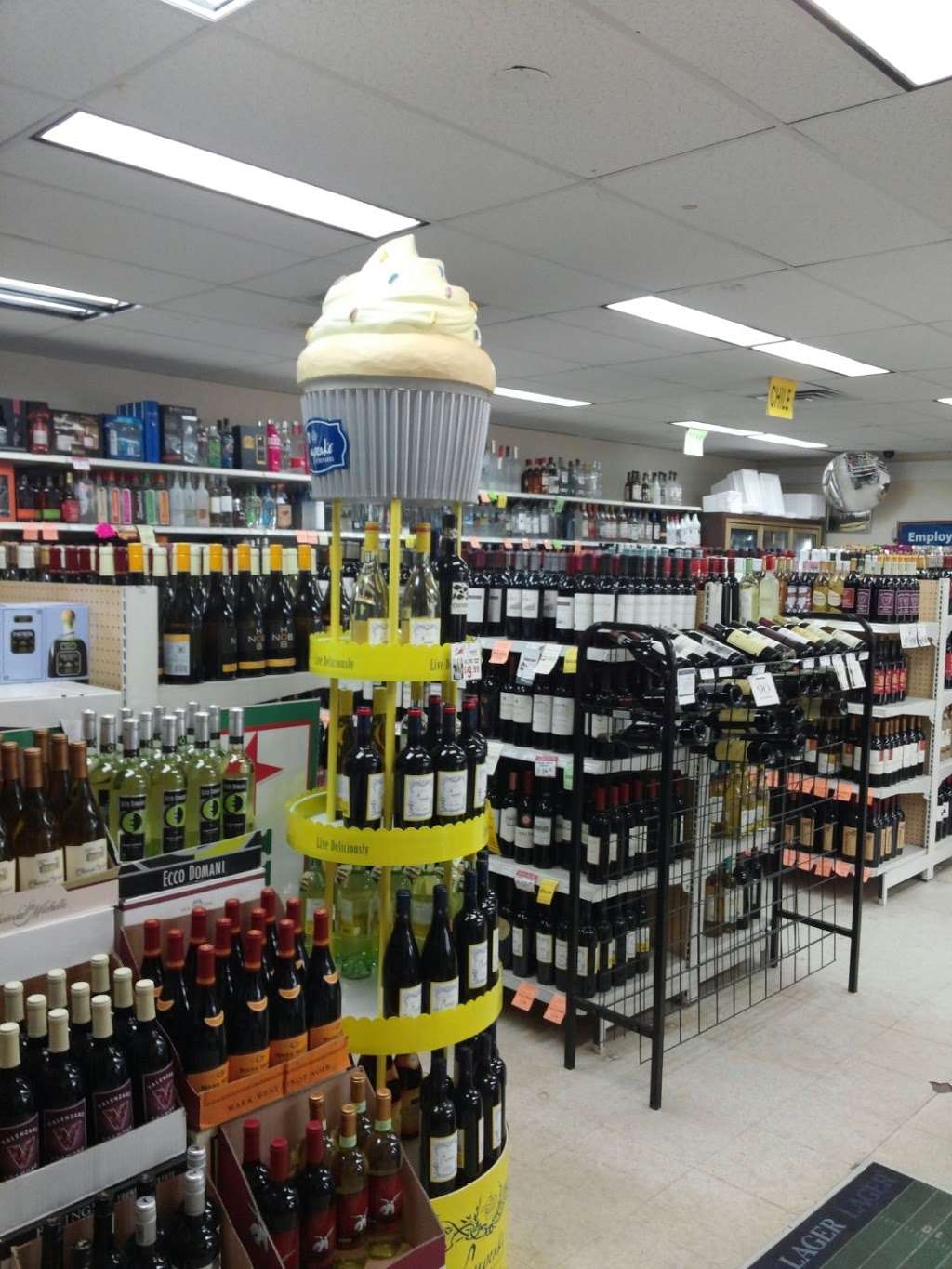 Buy Rite Liquor of Old Bridge | 1274 Englishtown Rd, Old Bridge, NJ 08857, USA | Phone: (732) 251-0207