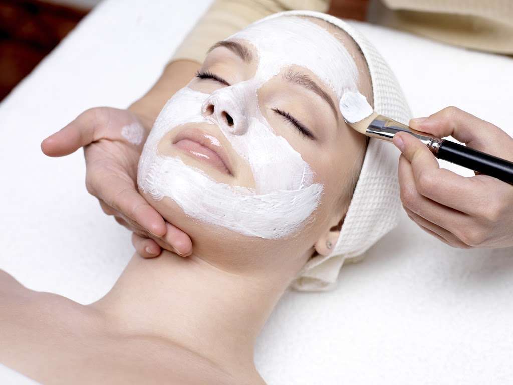 Veronica Skin & Body Care Center | 24955 Pacific Coast Hwy, Malibu, CA 90265, USA | Phone: (310) 456-8883