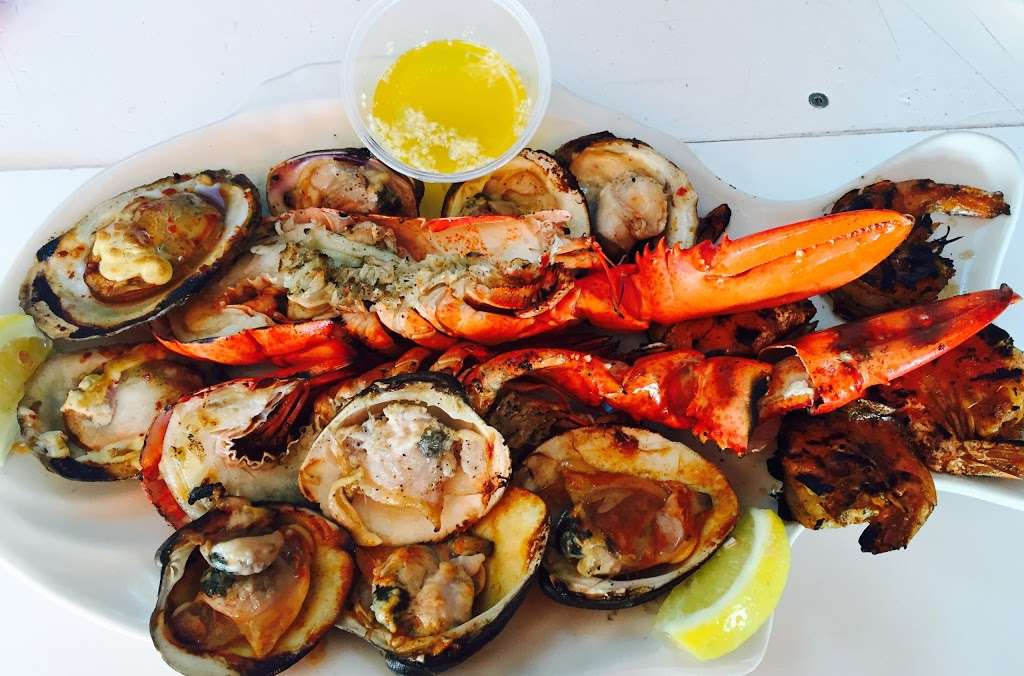 Reds Lobster Pot Restaurant | 57 Inlet Dr, Point Pleasant Beach, NJ 08742 | Phone: (732) 295-6622