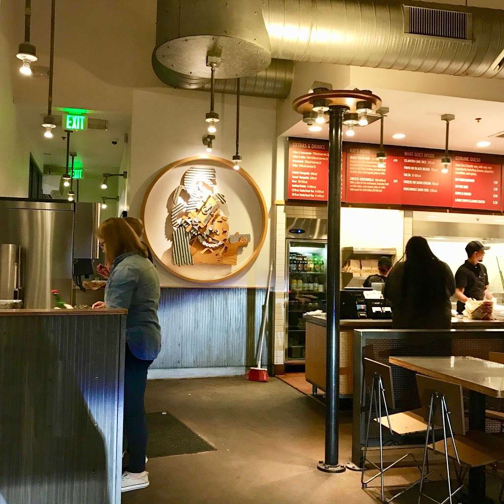 Chipotle Mexican Grill | 5330 W Rosecrans Ave, Hawthorne, CA 90250, USA | Phone: (310) 297-0850