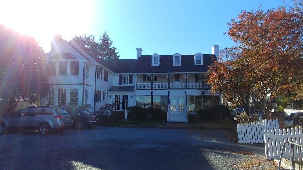 Hambleton Inn | 202 Cherry St, St Michaels, MD 21663, USA | Phone: (410) 745-3350