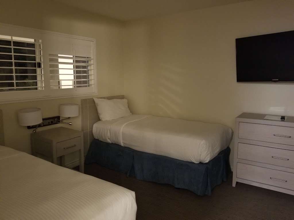 Riviera Beach Resort | 34630 Pacific Coast Hwy, Capistrano Beach, CA 92624 | Phone: (800) 438-2929