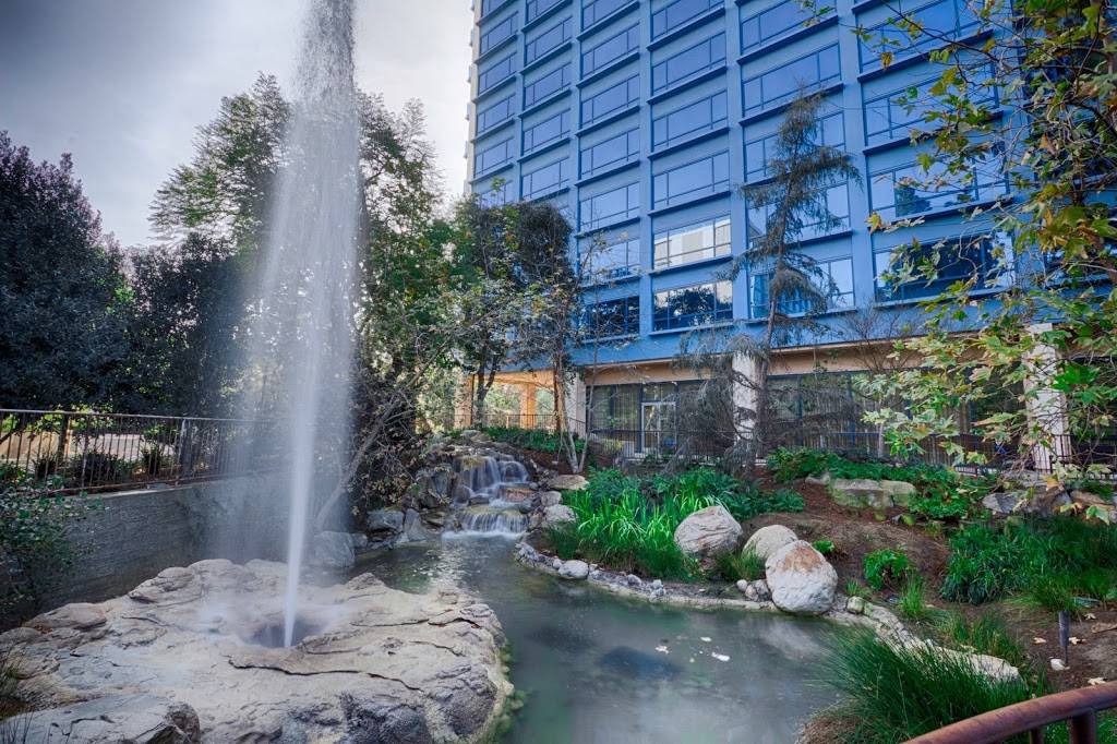 Disneyland Hotel | 1150 West, Magic Way, Anaheim, CA 92802 | Phone: (714) 778-6600