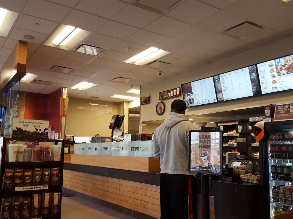 Dunkin Donuts - Drive Thru | 563 Northfield Ave, West Orange, NJ 07052, USA | Phone: (973) 243-4990