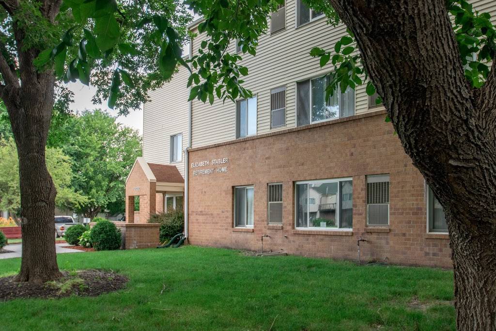 Elizabeth Stabler Apartments | 2000 N 28th St, Lincoln, NE 68503, USA | Phone: (402) 435-3632