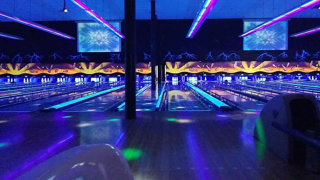 AMF Carolina Lanes | 11210 Brigman Rd, Matthews, NC 28105, USA | Phone: (704) 841-7606