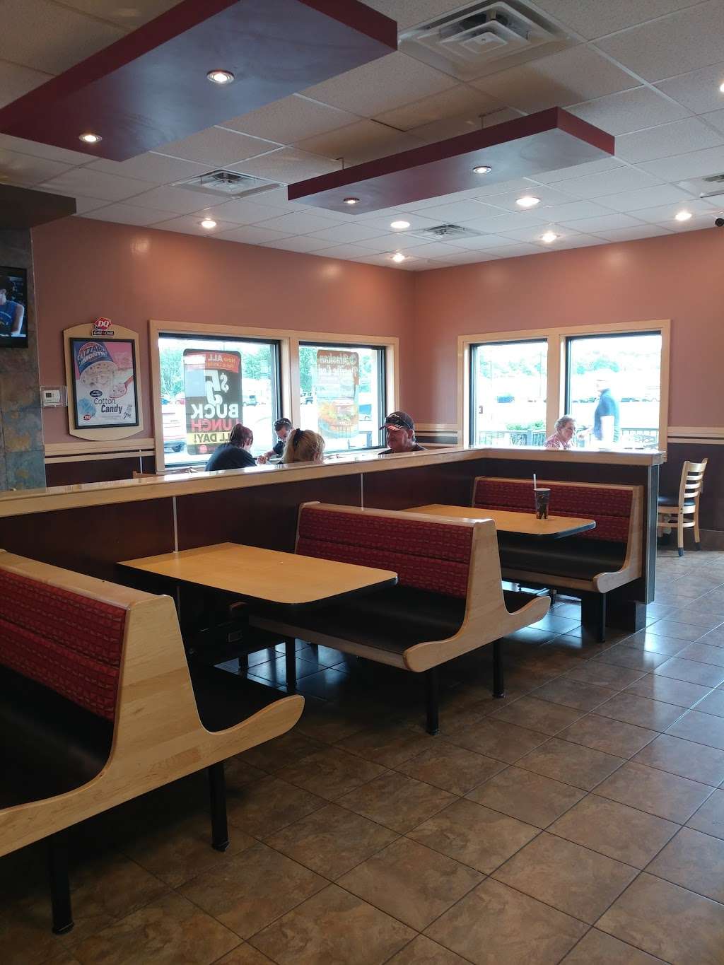 Dairy Queen Grill & Chill | 1720 Lincoln Way E, Chambersburg, PA 17202, USA | Phone: (717) 660-2319