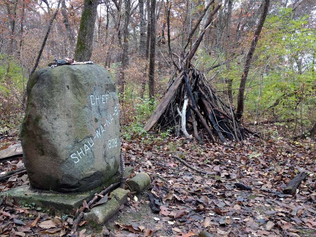 Kankakee State Park North Loop | Unnamed Road, Bourbonnais, IL 60914, USA