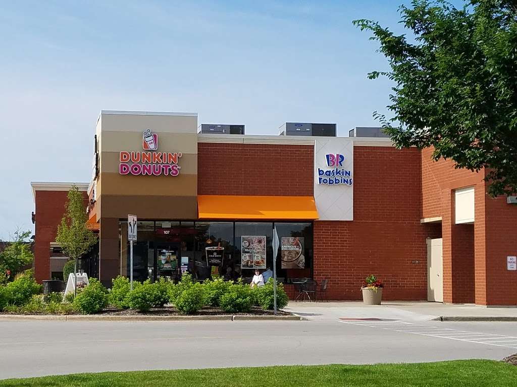 Dunkin Donuts | 700 N Milwaukee Ave, Vernon Hills, IL 60061, USA | Phone: (847) 362-4224