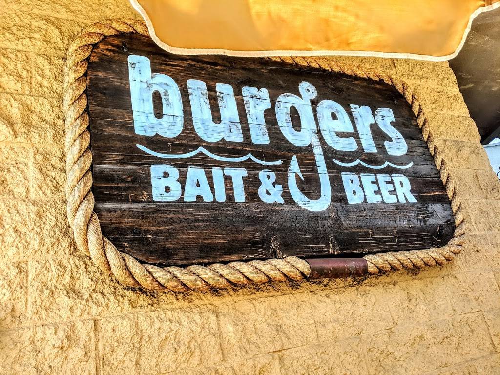 Burgers, Bait & Beer | 200 Marina Park Way, San Diego, CA 92101 | Phone: (619) 672-5578