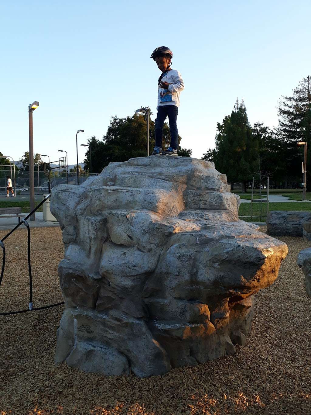 Calabazas Park | 6852 Rainbow Dr, San Jose, CA 95129, USA | Phone: (408) 793-5510