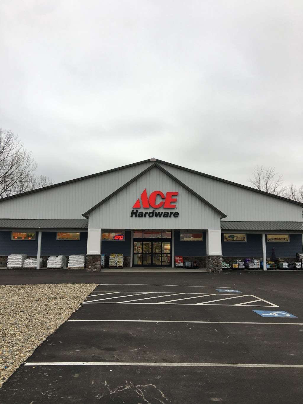 Teghtmeyer Ace Hardware | 18619 IN-10, Culver, IN 46511, USA | Phone: (574) 635-0120