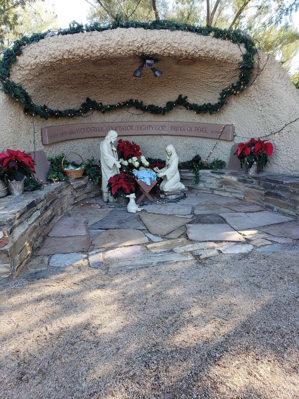 Prayer Garden | 9849 N 40th St, Phoenix, AZ 85028, USA | Phone: (602) 996-4040