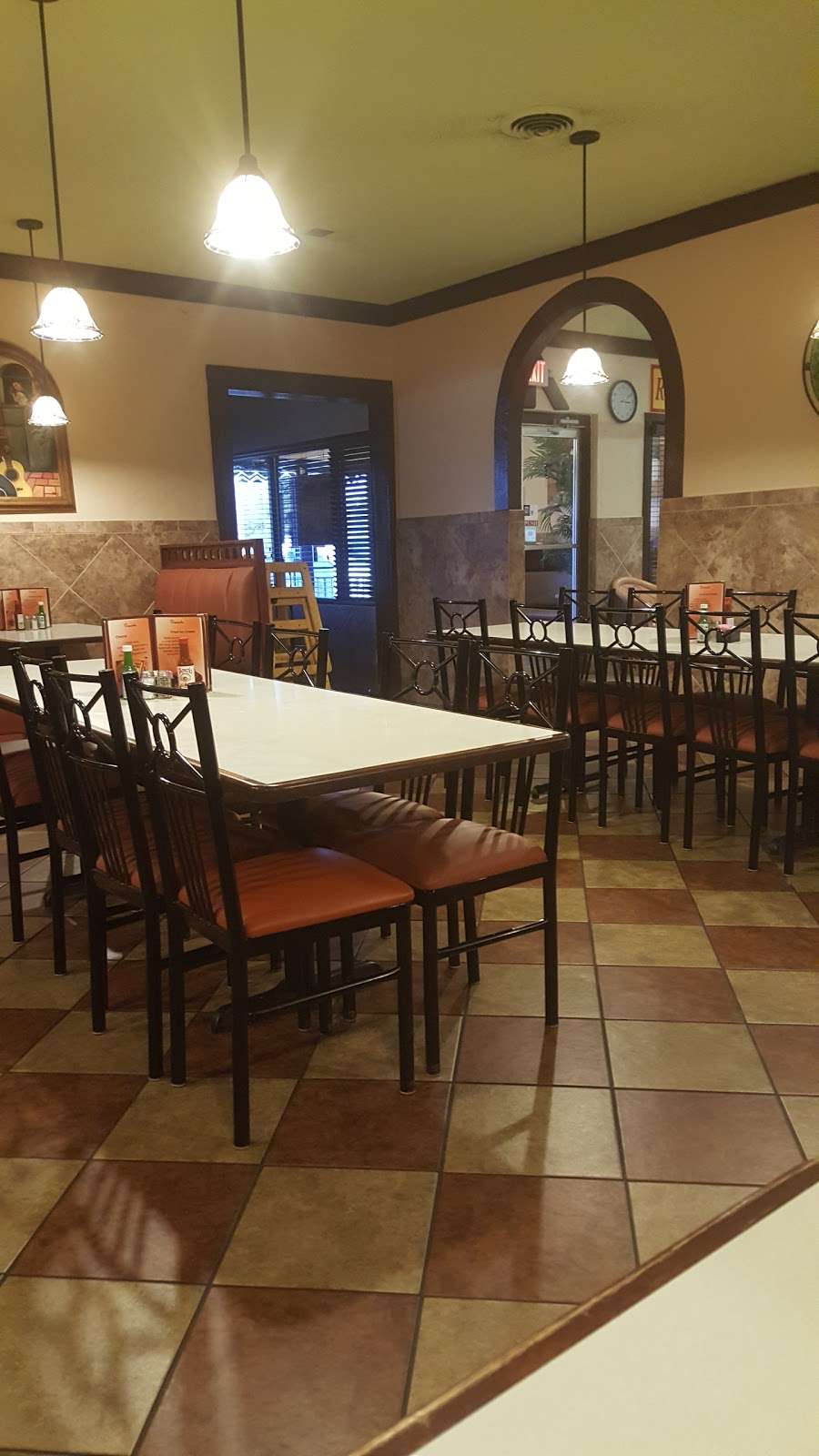 Mi Fuente Family Mexican Restaurant | 117 N Central Ave, Locust, NC 28097 | Phone: (704) 888-6681