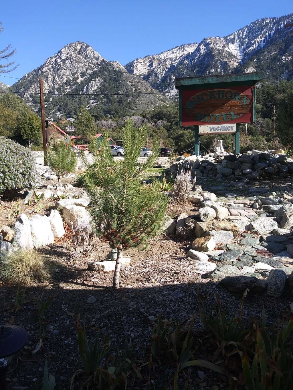 Buckhorn Motel | 6867 Mt Baldy Rd, Mt Baldy, CA 91759 | Phone: (909) 451-9811