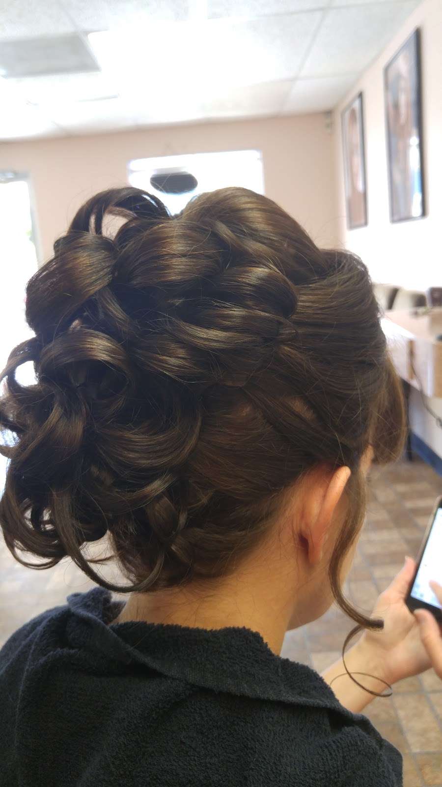 Hair By Jamie | 1702 1st St E Ste G, Humble, TX 77338, USA | Phone: (713) 382-3471