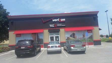 Verizon Authorized Retailer, TCC | 430 E Freeland Rd, Greensburg, IN 47240, USA | Phone: (812) 662-8885