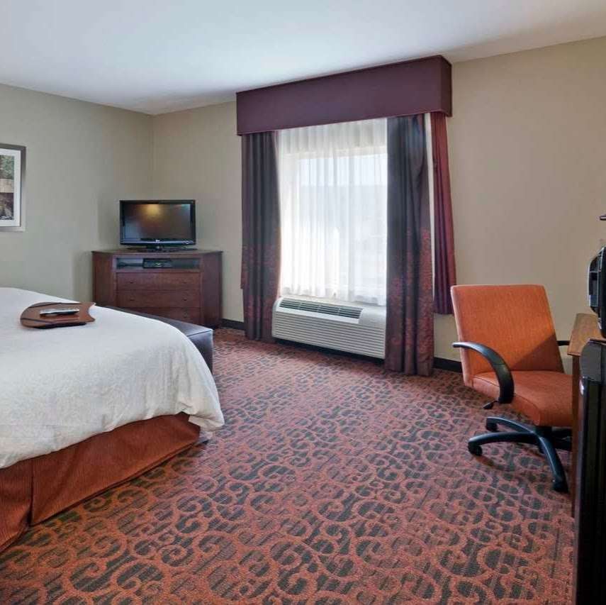 Hampton Inn Matamoras/Milford | 122 Westfall Town Dr, Matamoras, PA 18336, USA | Phone: (570) 491-5280