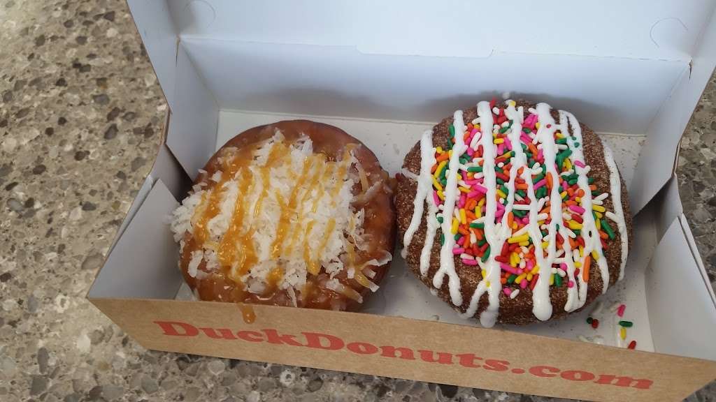 Duck Donuts | 5272 Campbell Boulevard D White Marsh, Nottingham, MD 21236 | Phone: (410) 931-1601