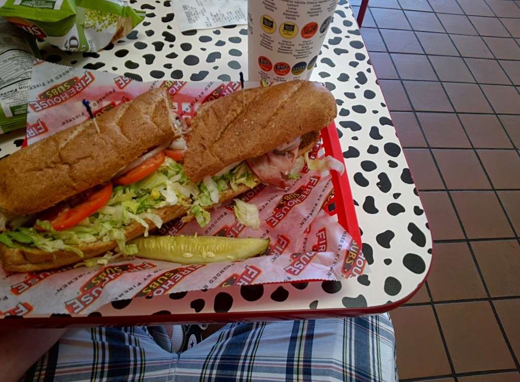 Firehouse Subs | 15892 South La Grange Road, Orland Park, IL 60462 | Phone: (708) 428-4125